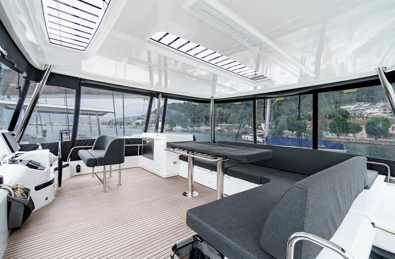 Lagoon 55 Enki — yacht photo 10