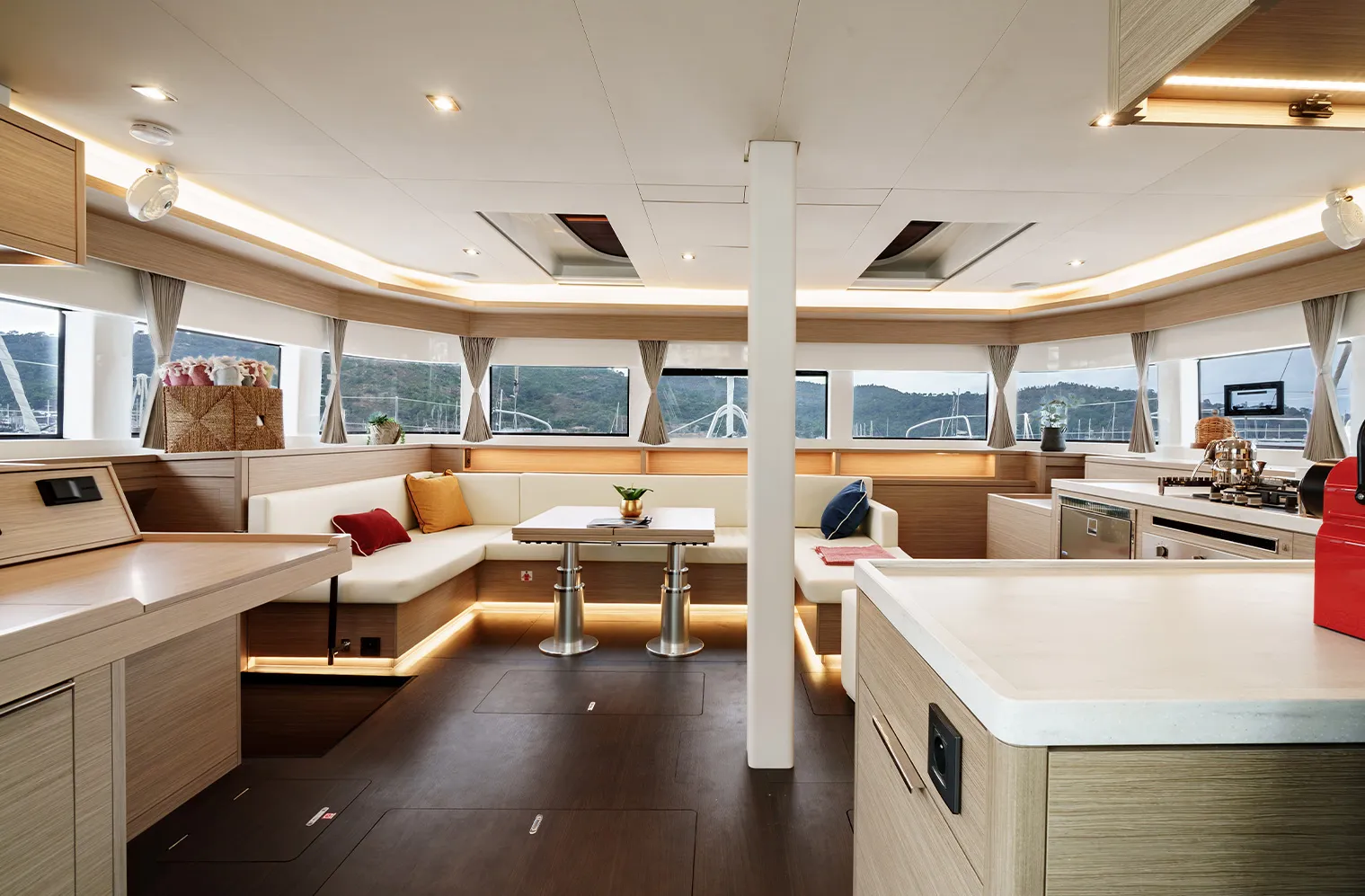 Lagoon 55 Enki — yacht photo 5