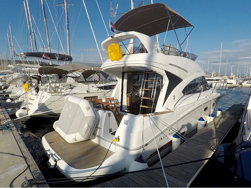 Antares 36 Mandalina II — fotografia jachty 2