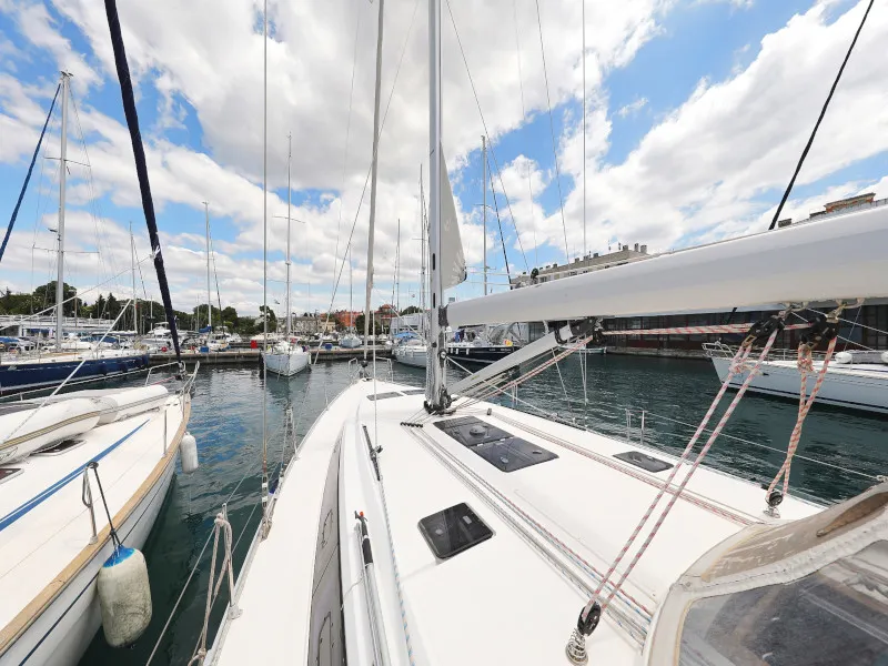 Bavaria Cruiser 46 TICIJA — фотография яхты 3