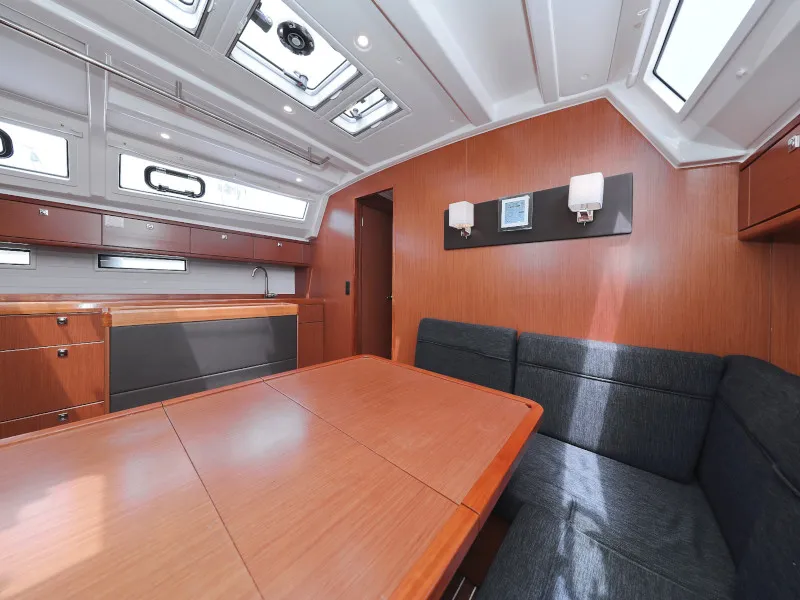 Bavaria Cruiser 46 TICIJA — фотография яхты 52