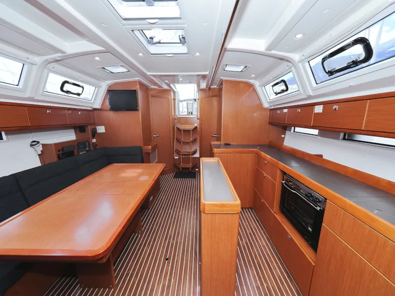 Bavaria Cruiser 46 TICIJA — фотография яхты 60