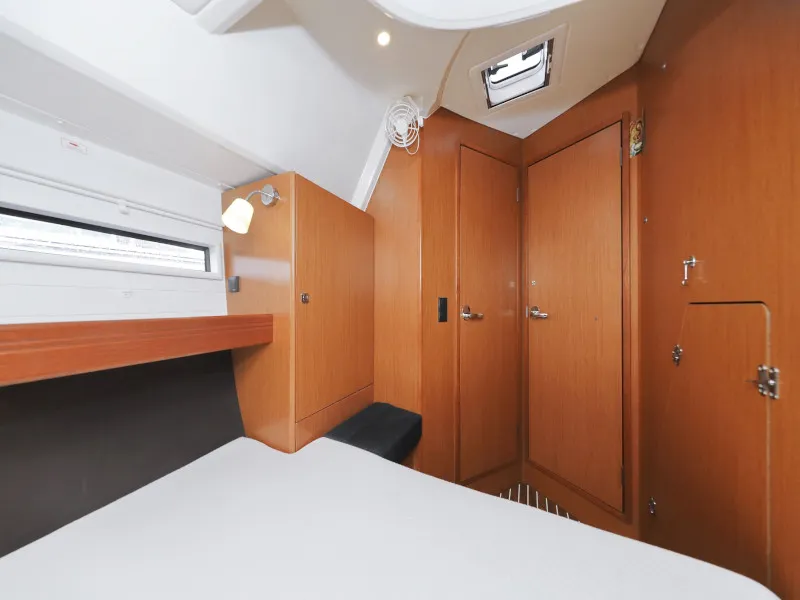 Bavaria Cruiser 46 TICIJA — фотография яхты 50