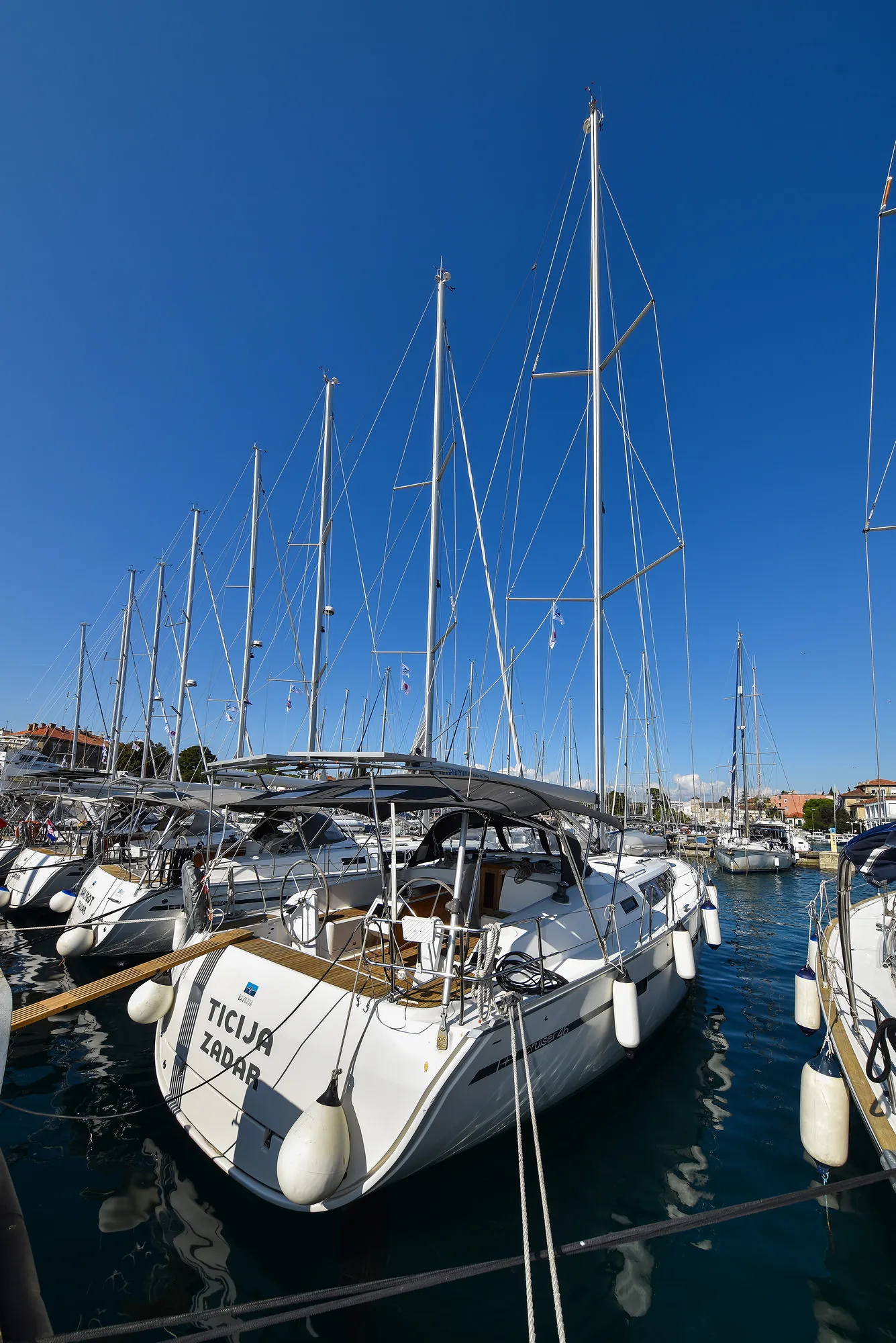 Bavaria Cruiser 46 TICIJA — фотография яхты 9