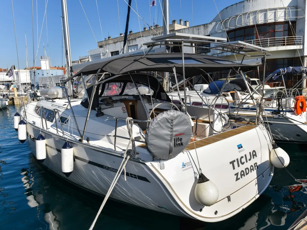 Bavaria Cruiser 46 TICIJA — фотография яхты 1