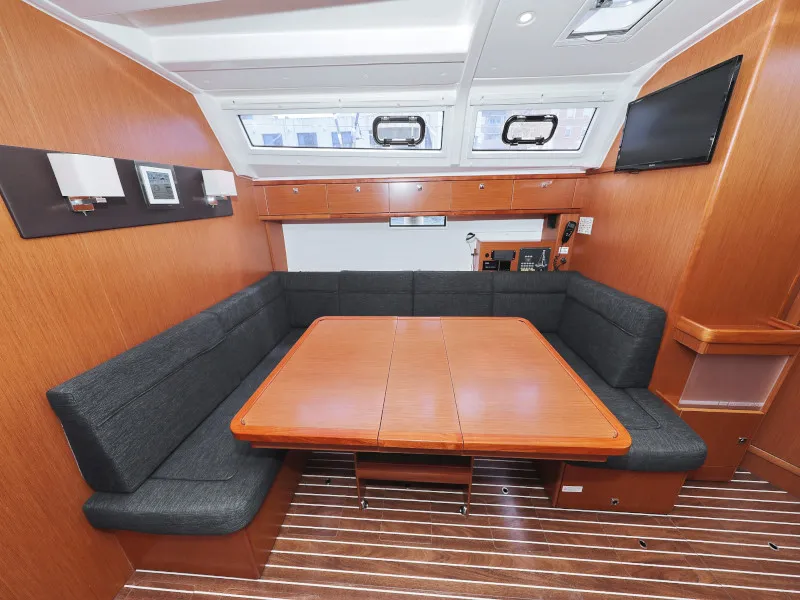 Bavaria Cruiser 46 TICIJA — фотография яхты 76
