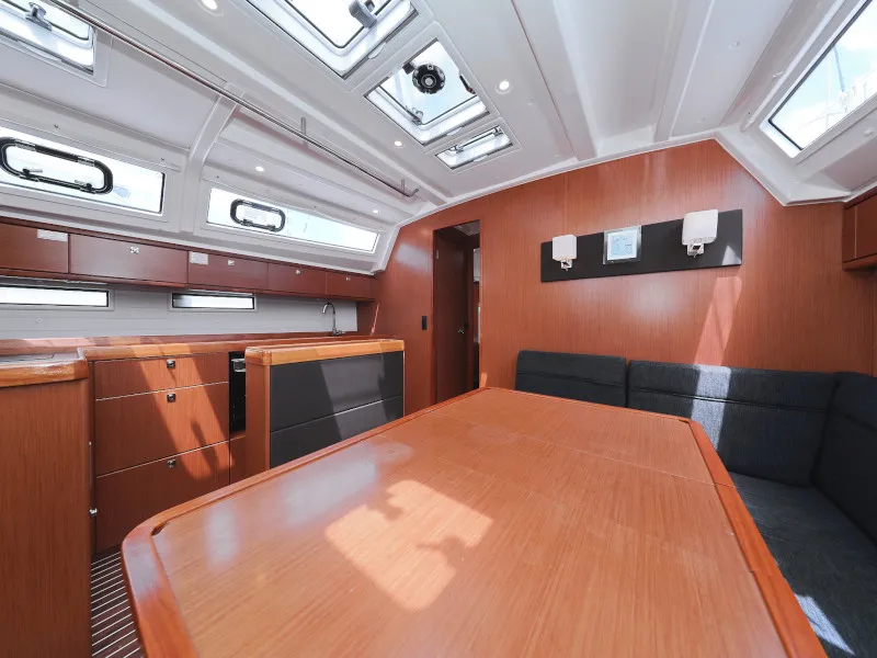 Bavaria Cruiser 46 TICIJA — фотография яхты 16