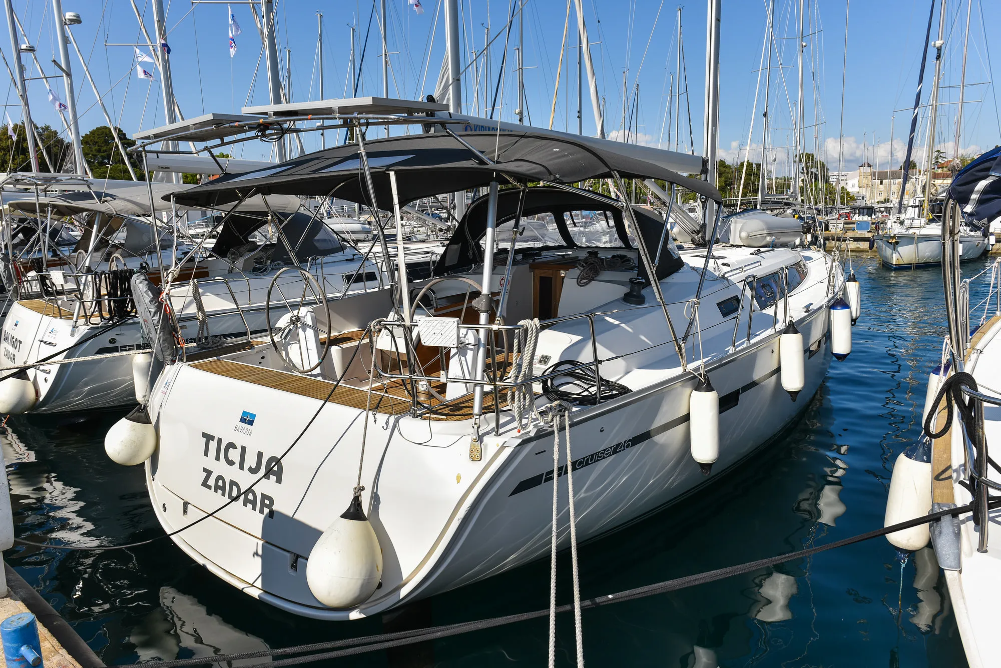 Bavaria Cruiser 46 TICIJA — фотография яхты 65
