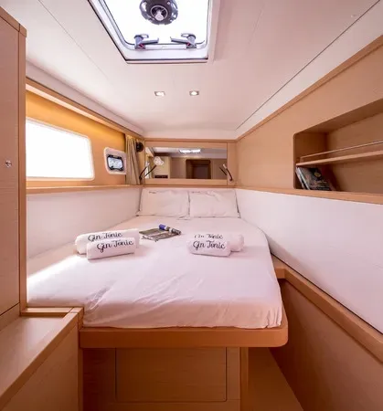 Lagoon 450 Fly Gin Tonic — foto dello yacht n. 11