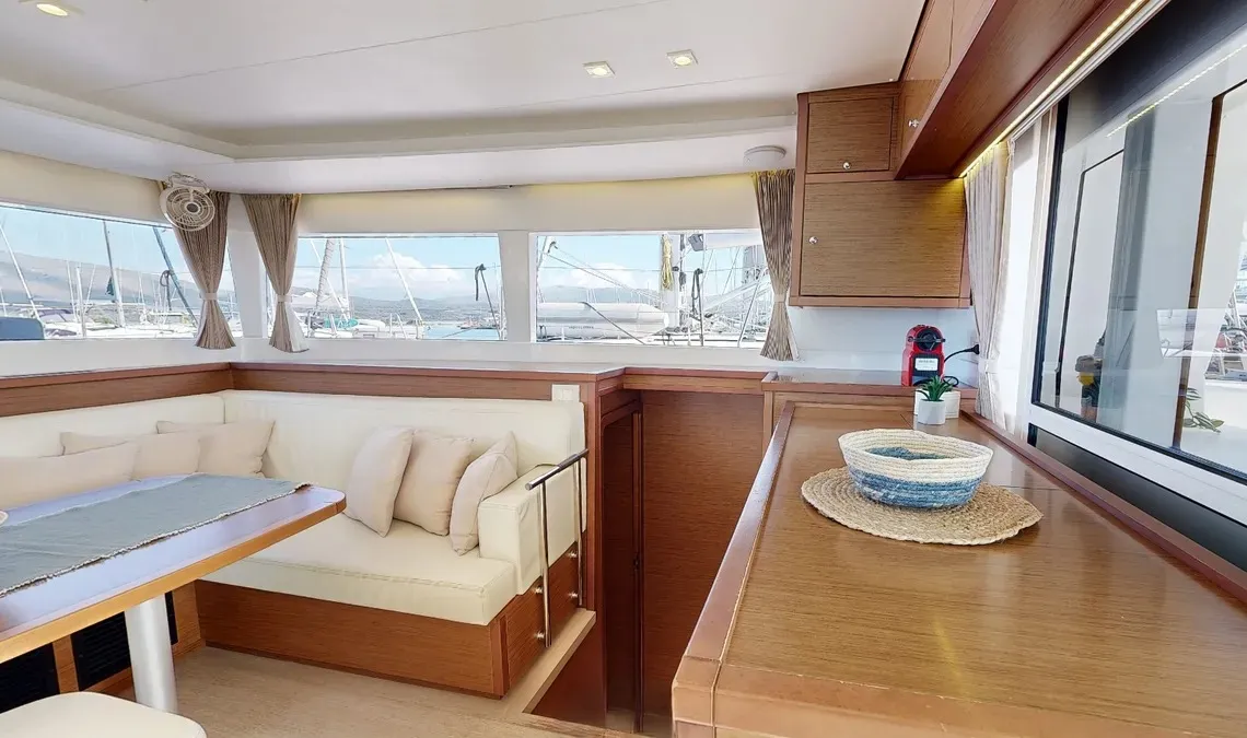 Lagoon 450 Fly Zacapa — foto dello yacht n. 2