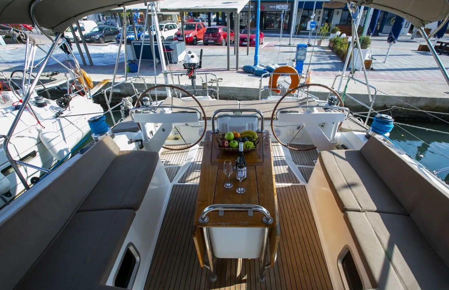 Jeanneau 57 Messenger — yacht photo 7