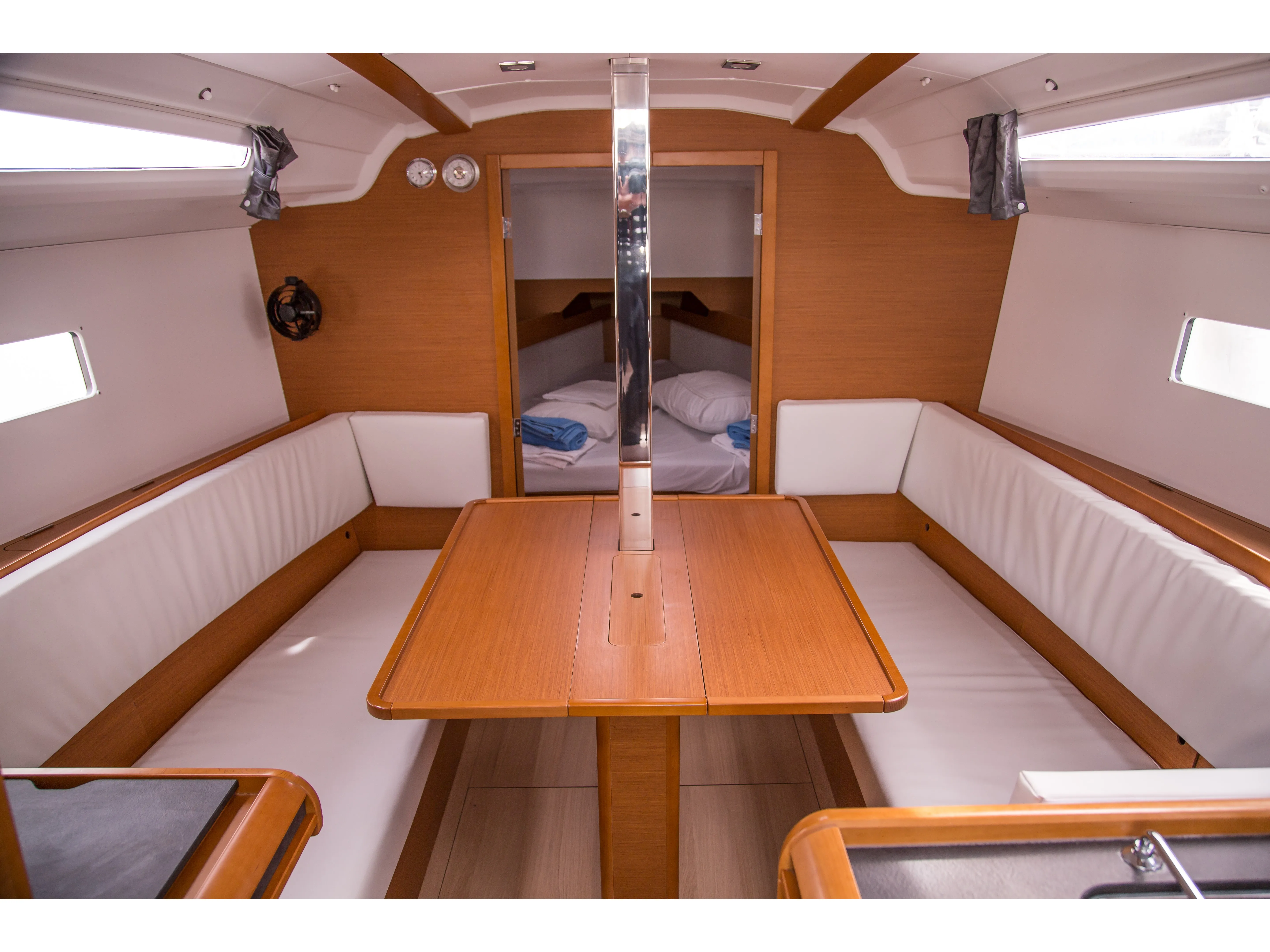 Sun Odyssey 349 Actaea — foto dello yacht n. 2