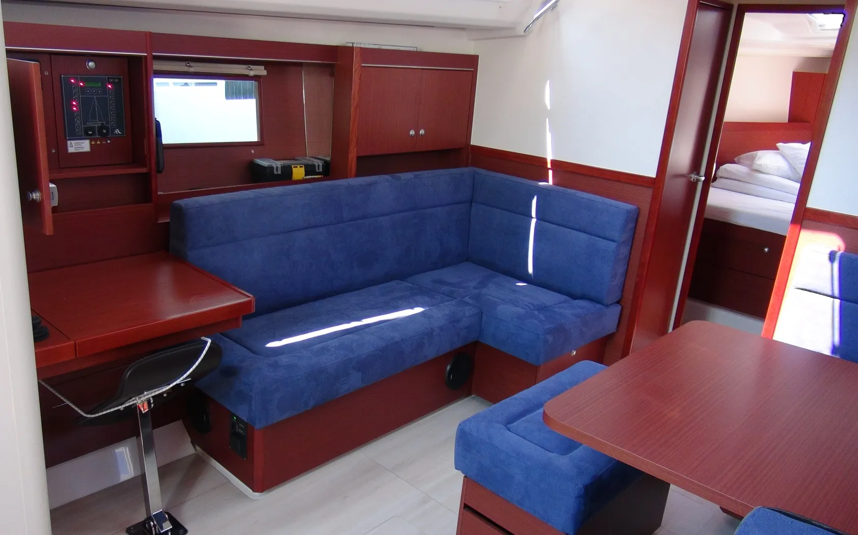 Hanse 455 Vitae — снимка на яхтата 2