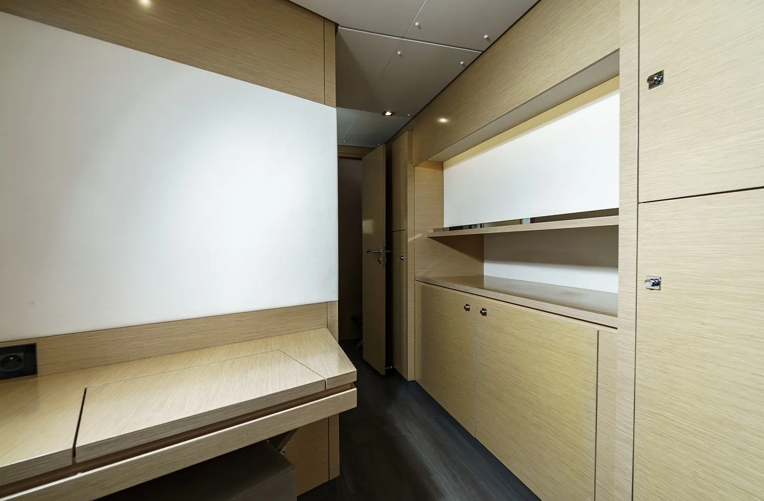 Saba 50 Bicos — yacht photo 15