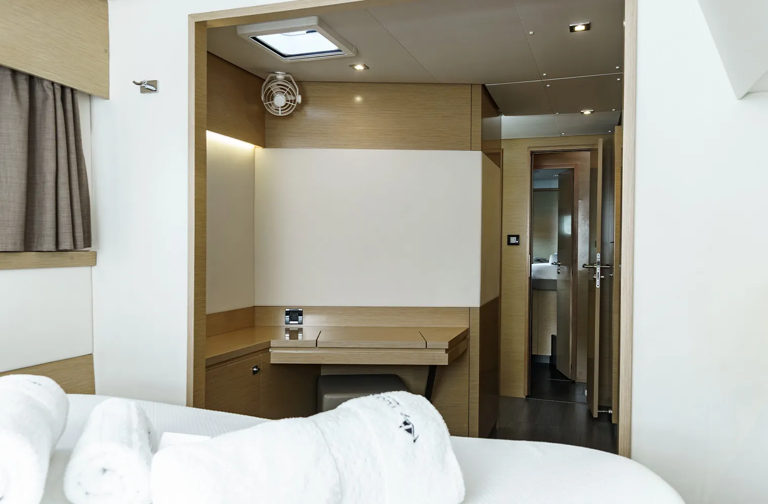 Saba 50 Bicos — yacht photo 23