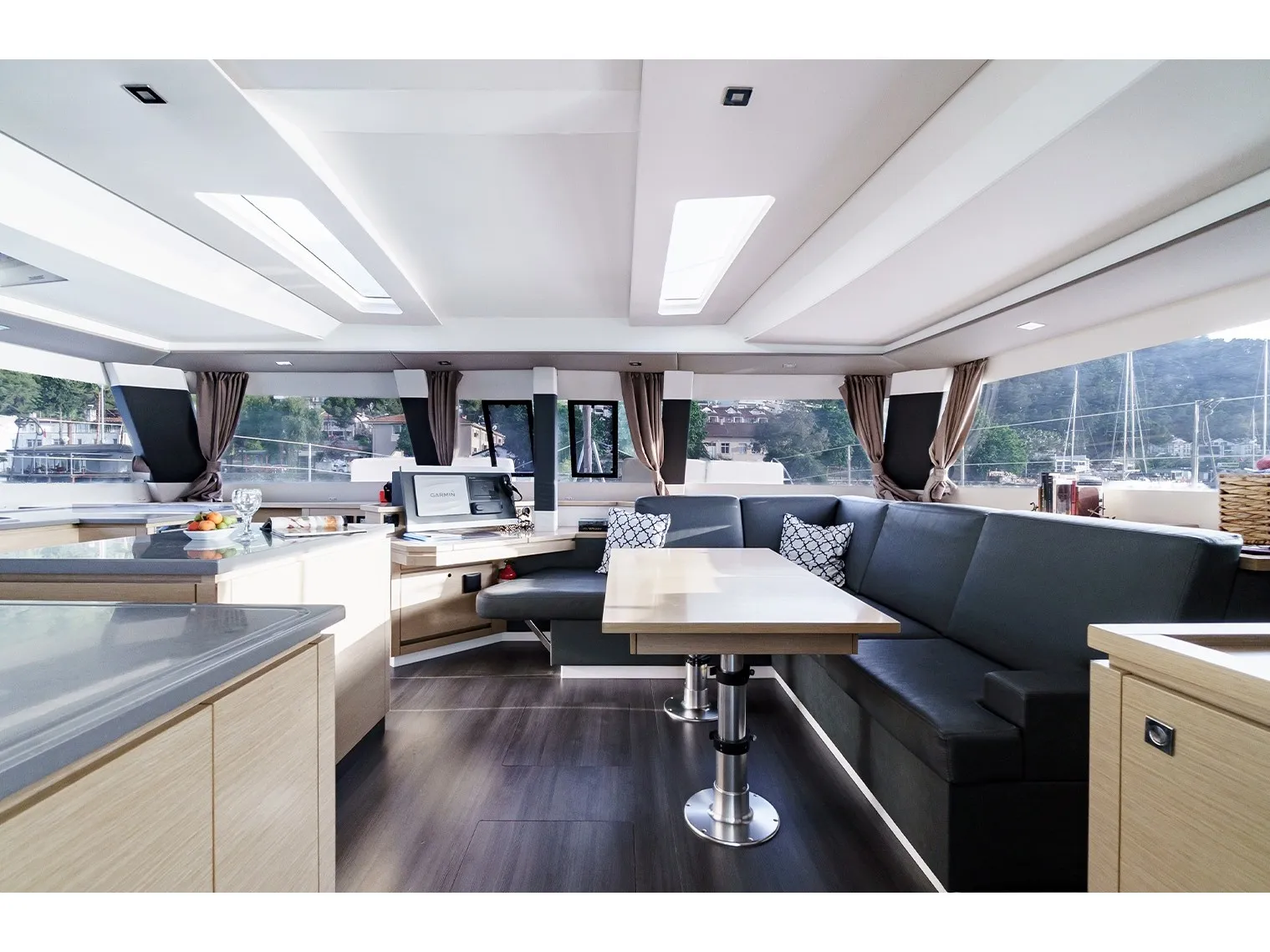 Saba 50 Bicos — yacht photo 24