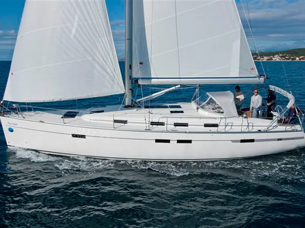 Bavaria Cruiser 45 BLUE DREAMS — foto dello yacht n. 1