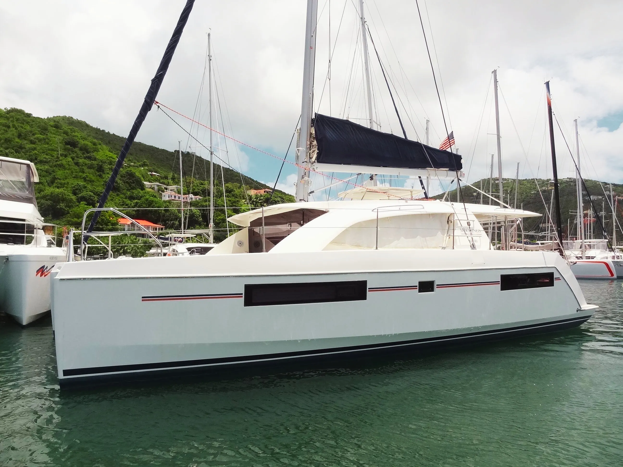 Leopard 40 China Cat Sunflower II — foto dello yacht n. 1