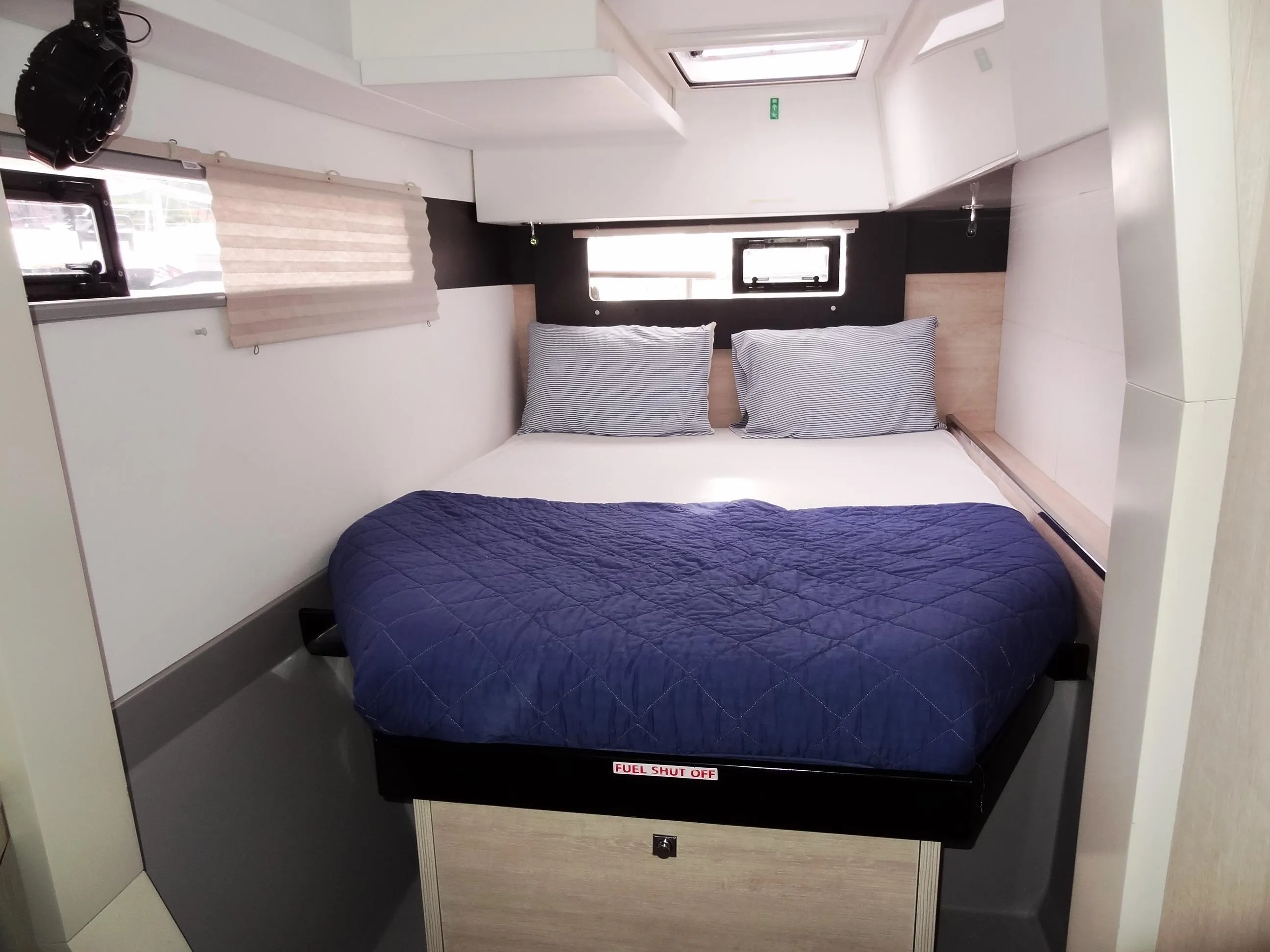 Leopard 40 China Cat Sunflower II — foto dello yacht n. 3