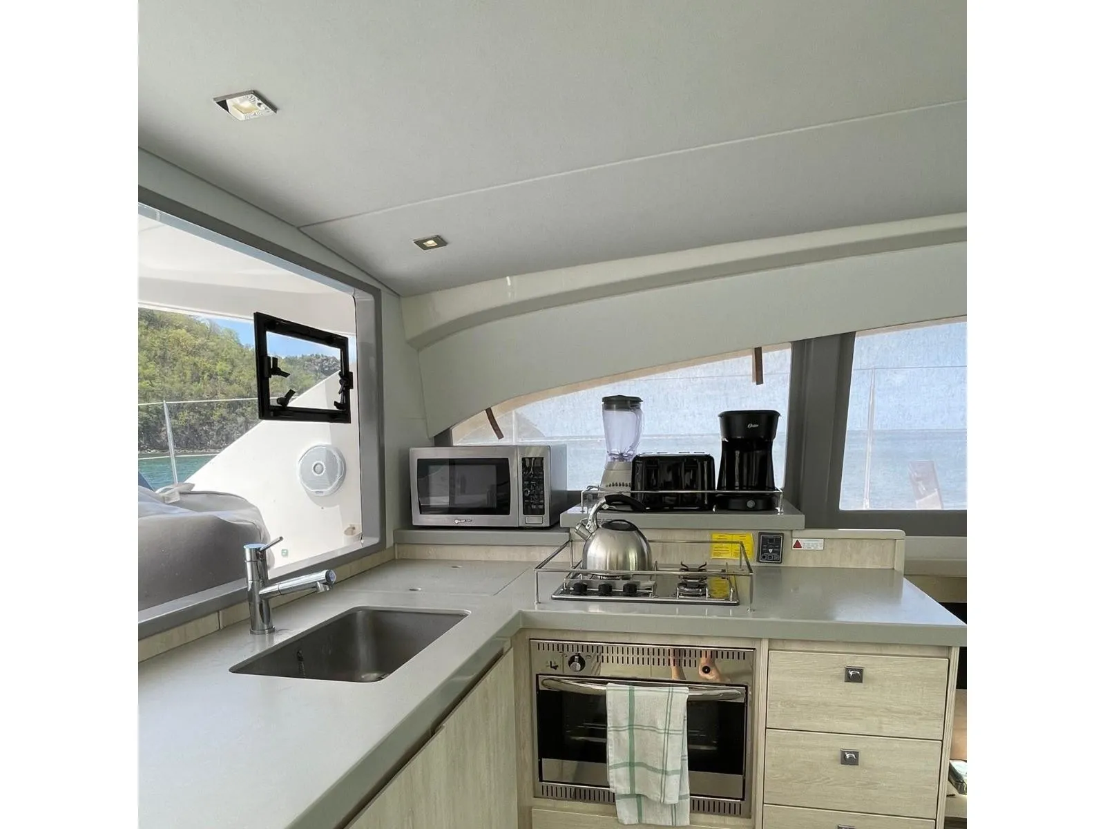 Leopard 40 China Cat Sunflower II — foto dello yacht n. 5