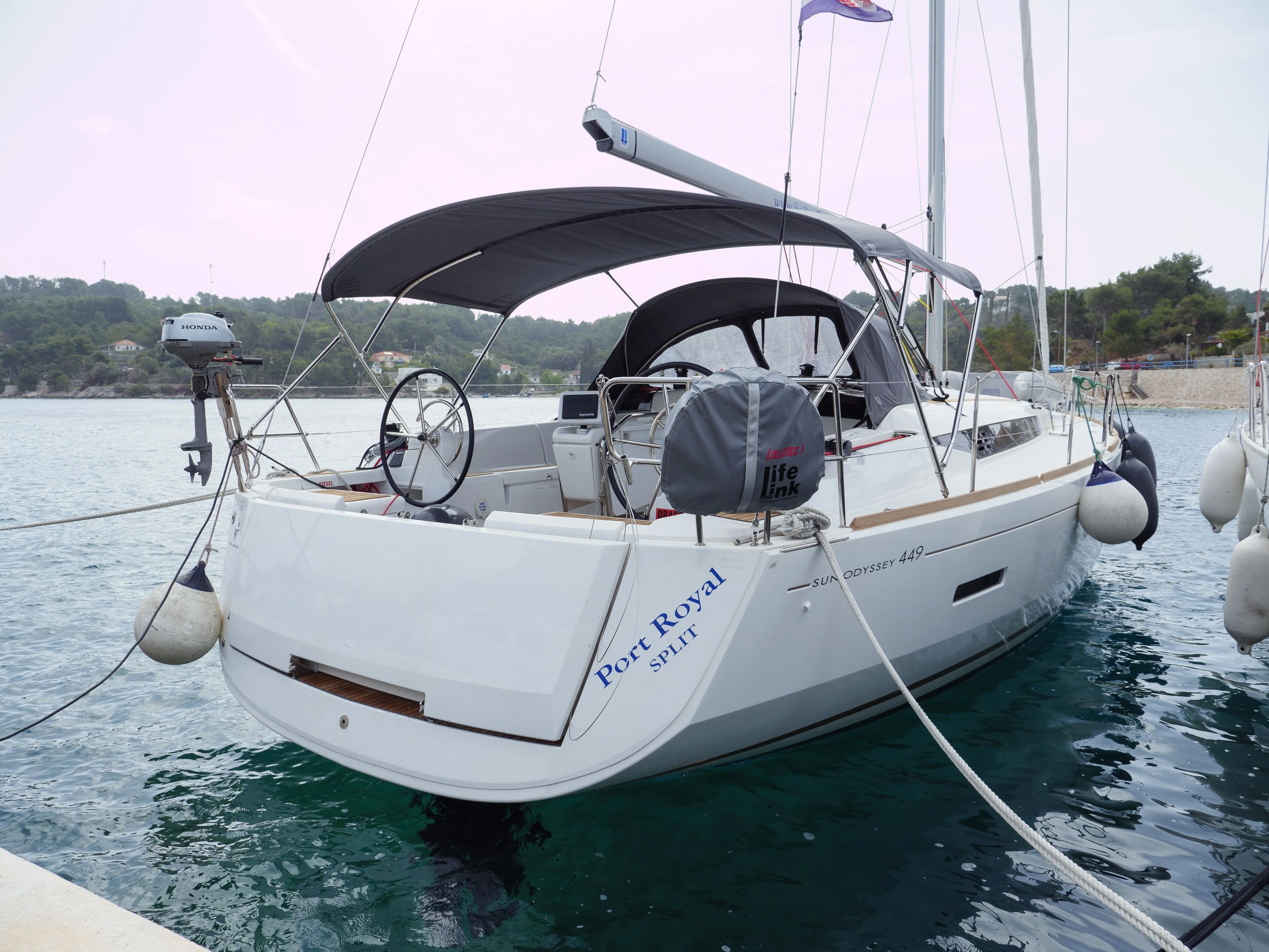 Jeanneau Sun Odyssey 449 PORT ROYAL — foto dello yacht n. 1