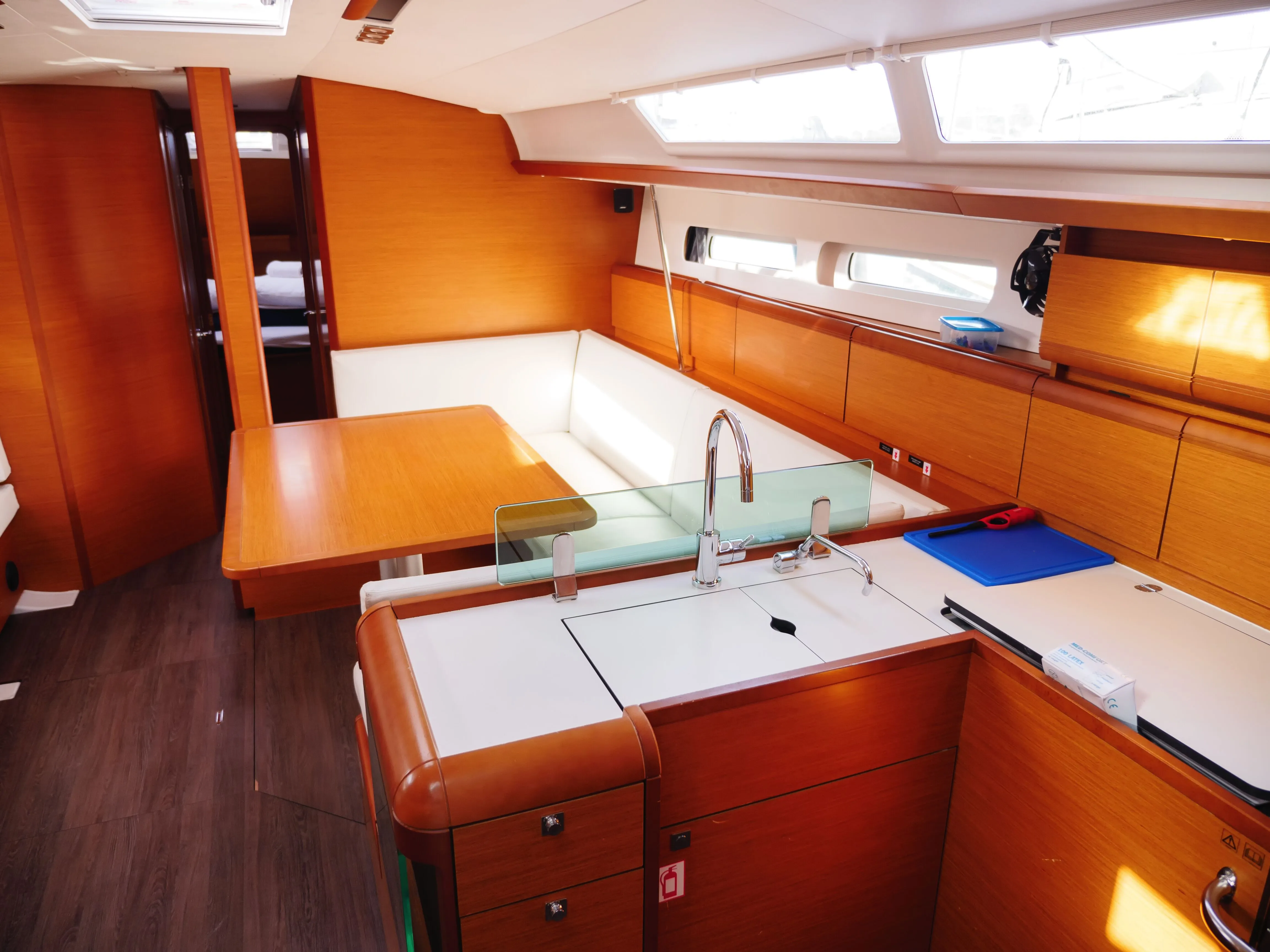 Sun Odyssey 449 PORT ROYAL — jahtikuva 14