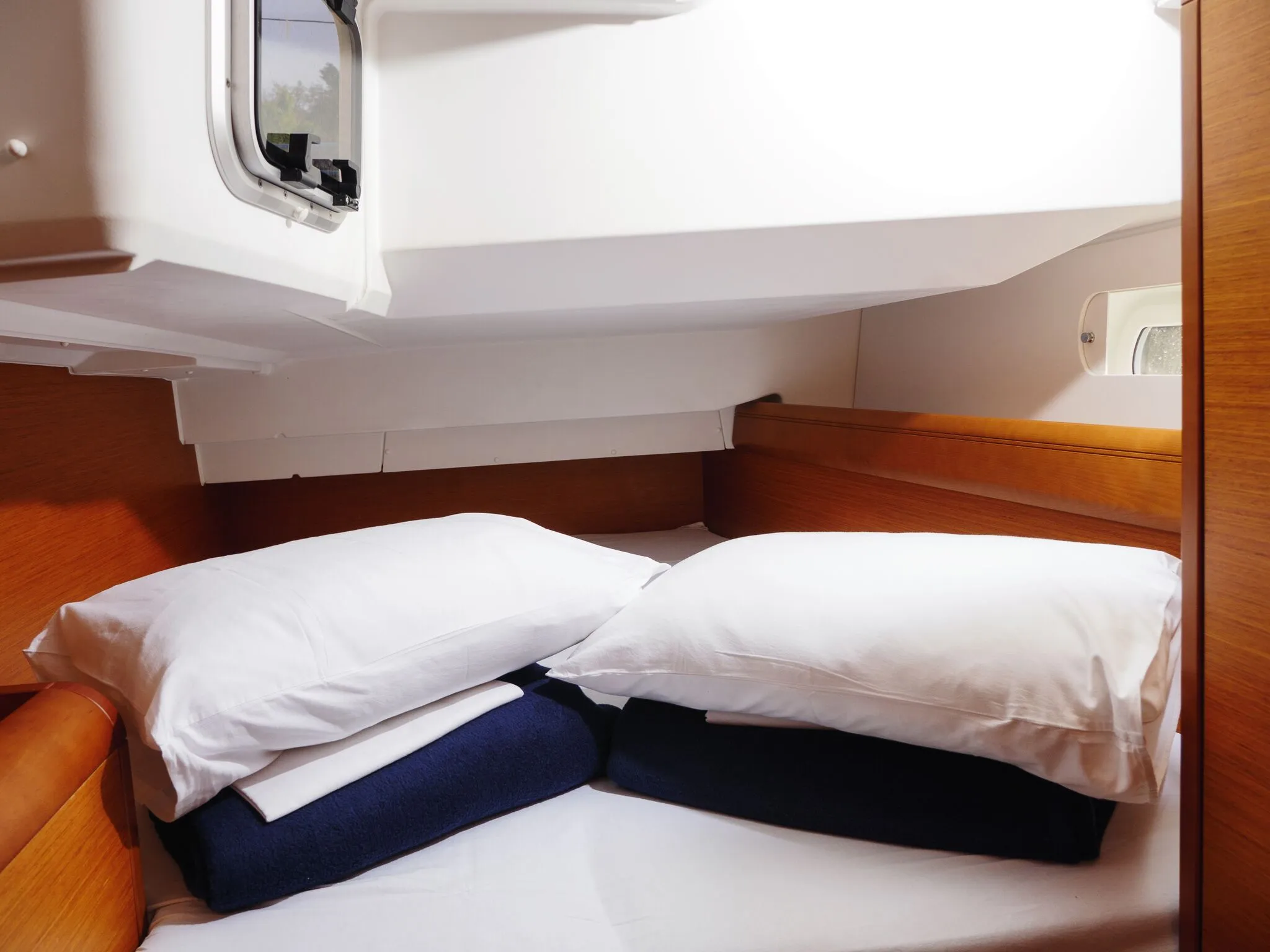 Sun Odyssey 449 TORTUGA — fotografie jachty 2