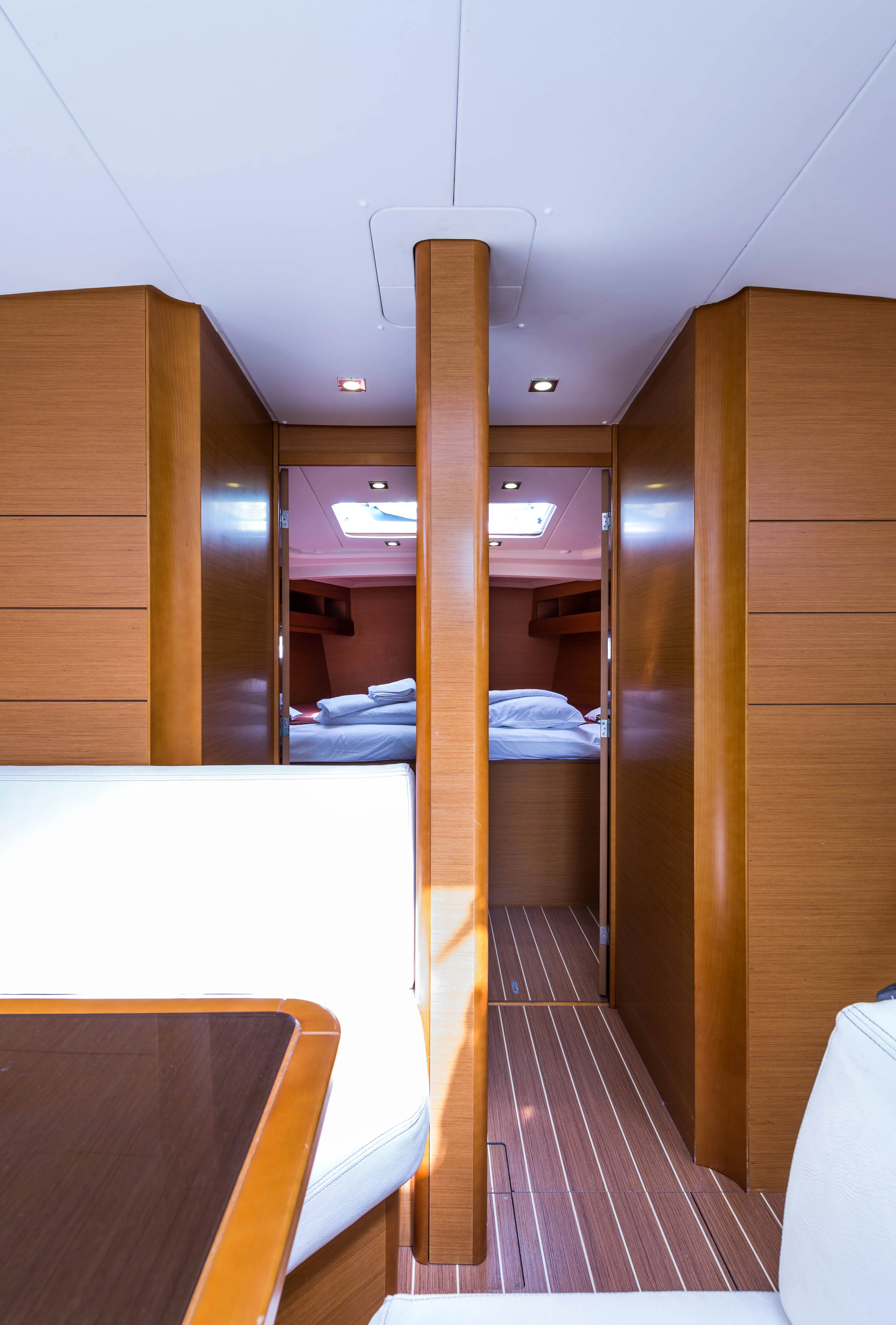 Sun Odyssey 469 Vega — yacht photo 20