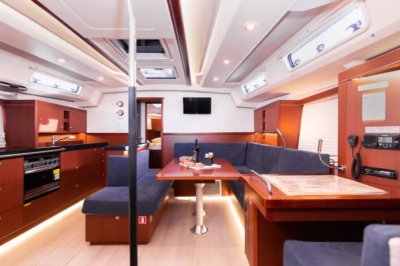Hanse 505 Anse — yacht photo 28