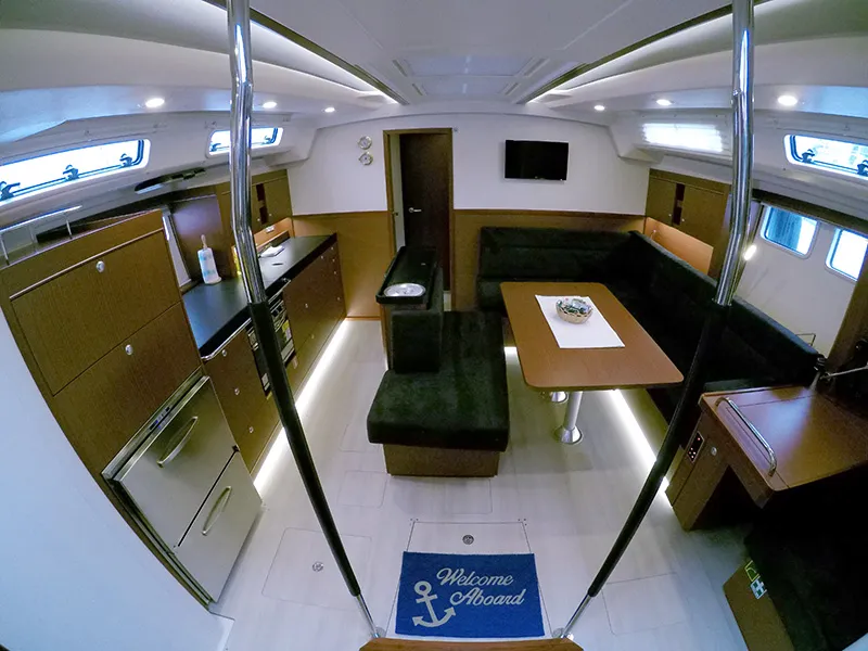 Hanse 505 Anse — yacht photo 13