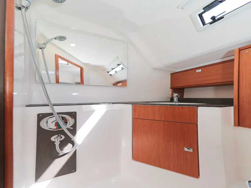 Bavaria Cruiser 46 Jameson II — фотография яхты 42