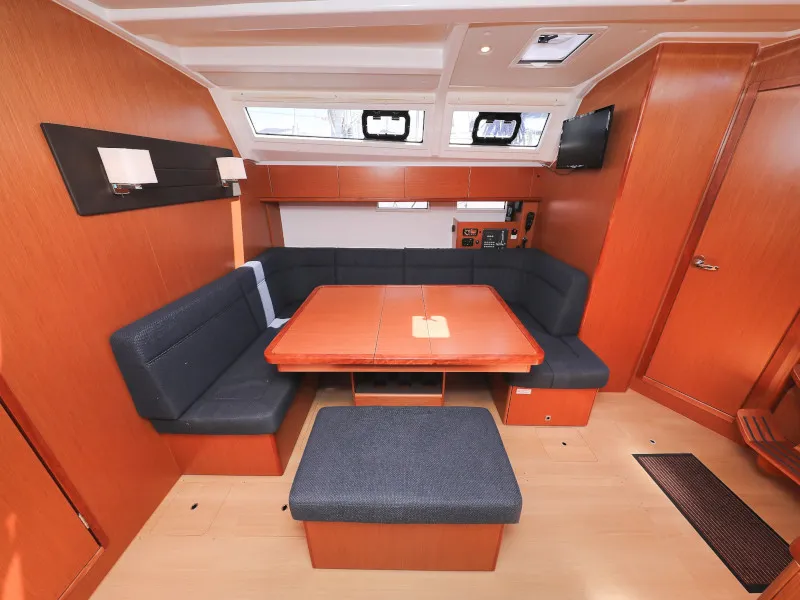Bavaria Cruiser 46 Jameson II — фотография яхты 30