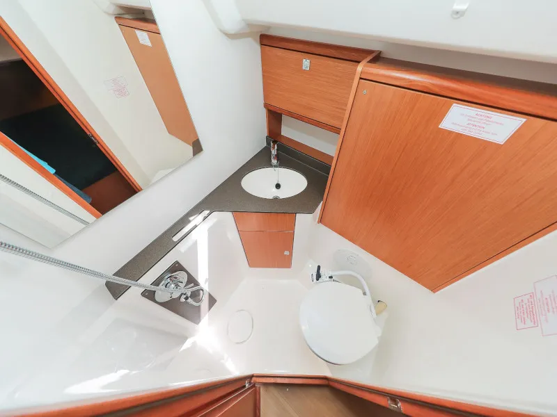 Bavaria Cruiser 46 Jameson II — фотография яхты 64