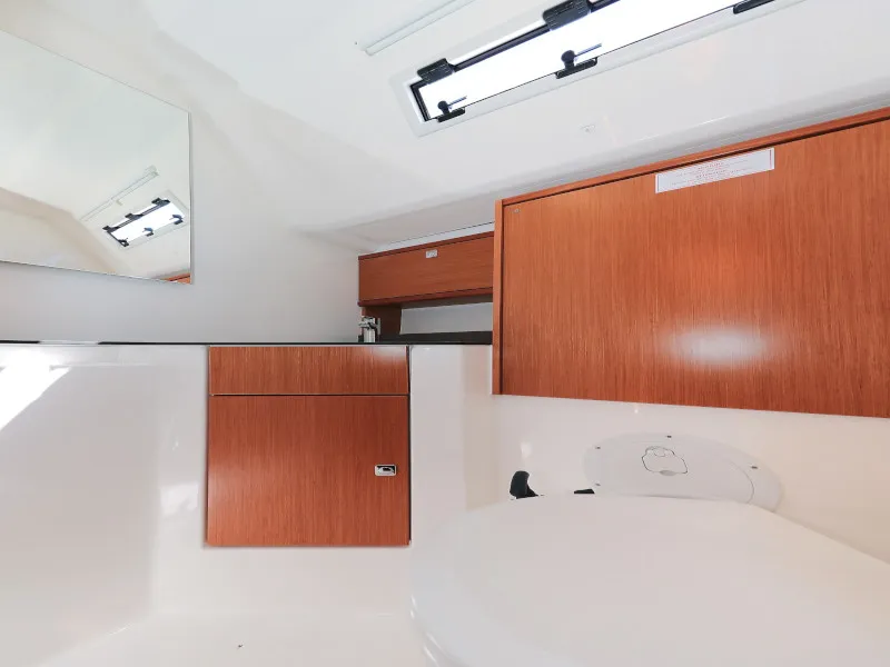 Bavaria Cruiser 46 Jameson II — фотография яхты 13