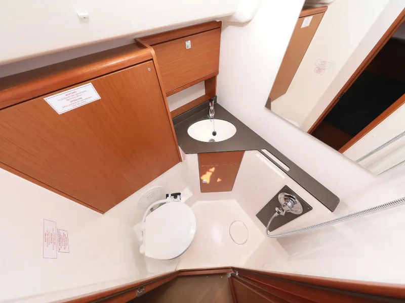 Bavaria Cruiser 46 Jameson II — фотография яхты 65