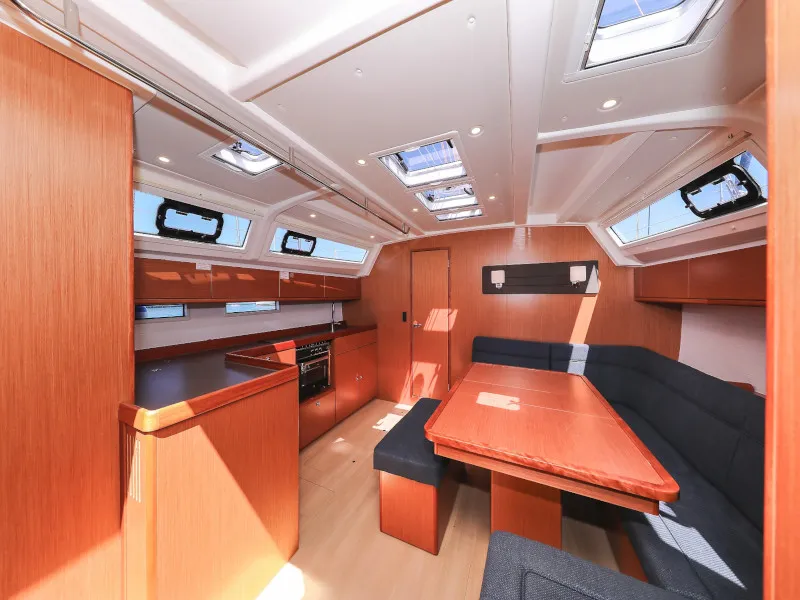 Bavaria Cruiser 46 Jameson II — фотография яхты 35