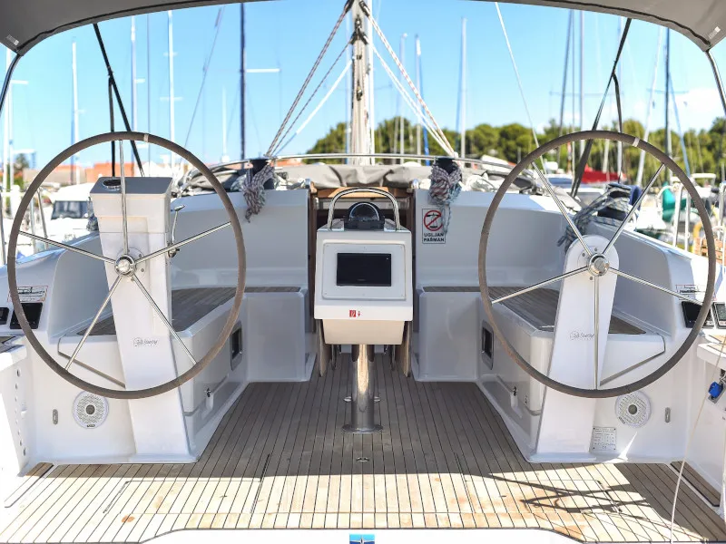 Bavaria Cruiser 46 Jameson II — фотография яхты 49