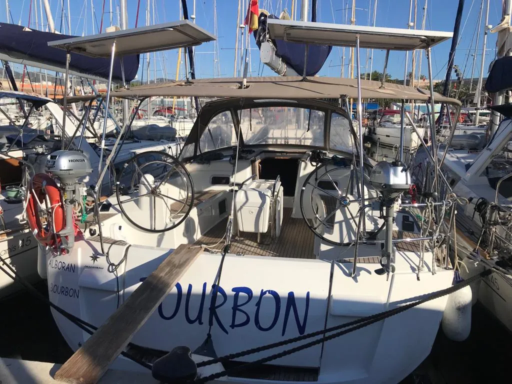 Sun Odyssey 519 Alboran Bourbon (Azores) — foto dello yacht n. 1
