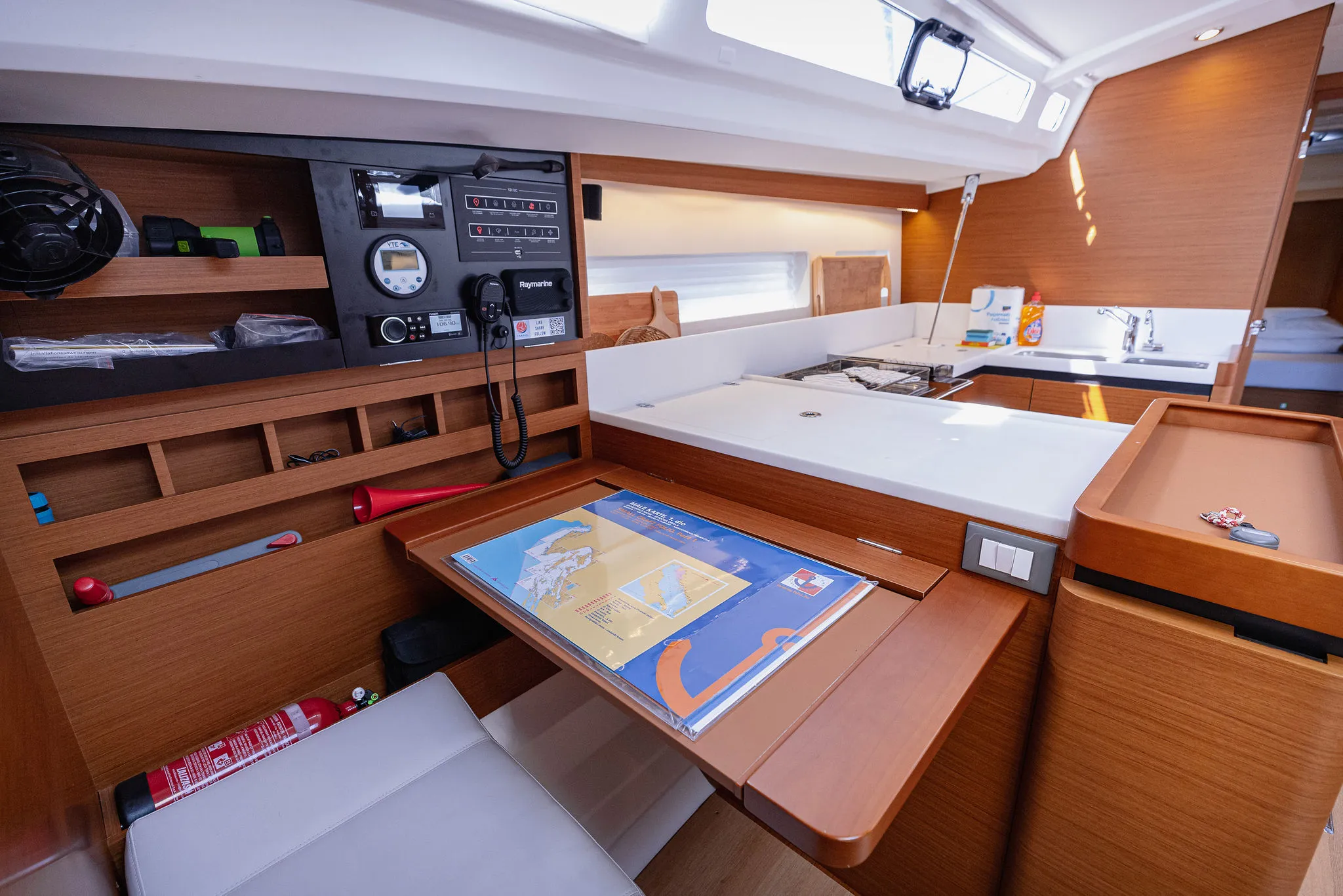 Sun Odyssey 440 Mikkamakka — фотография яхты 34
