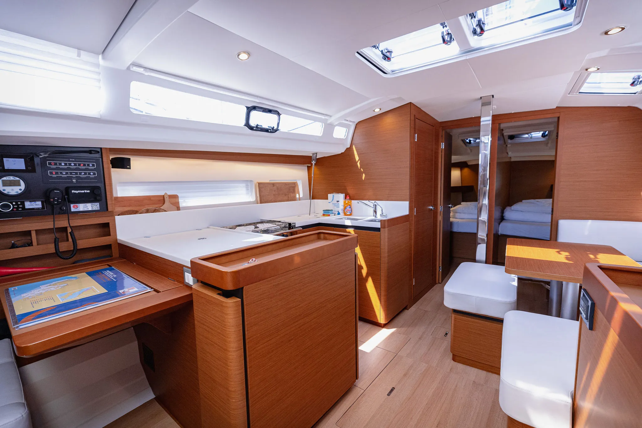 Sun Odyssey 440 Mikkamakka — фотография яхты 2