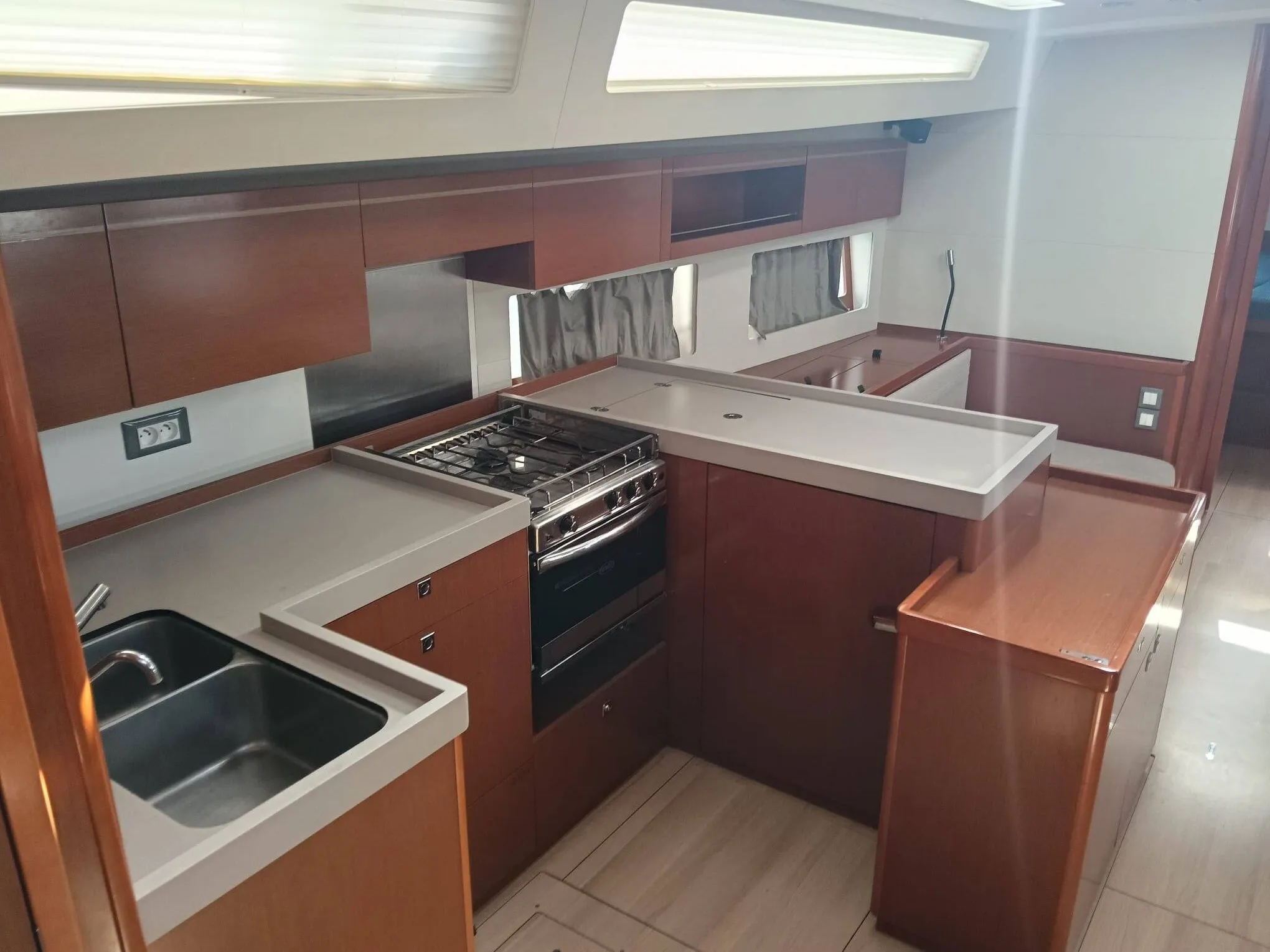 Oceanis 55.1 EXPLORER (Radazul) — foto dello yacht n. 3