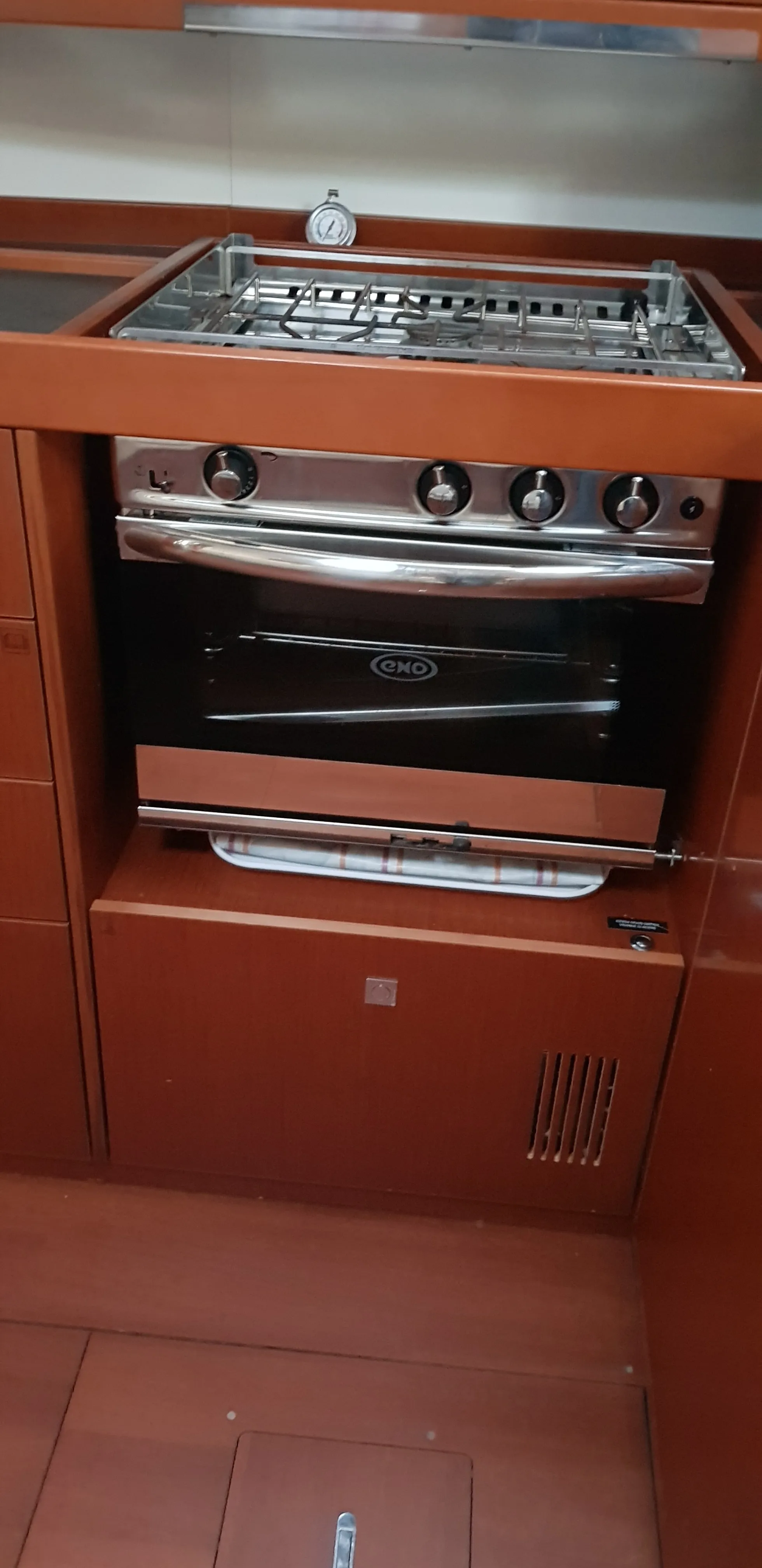 Oceanis 48 Senza Fine ( A/C and Generator ) — фотография яхты 5