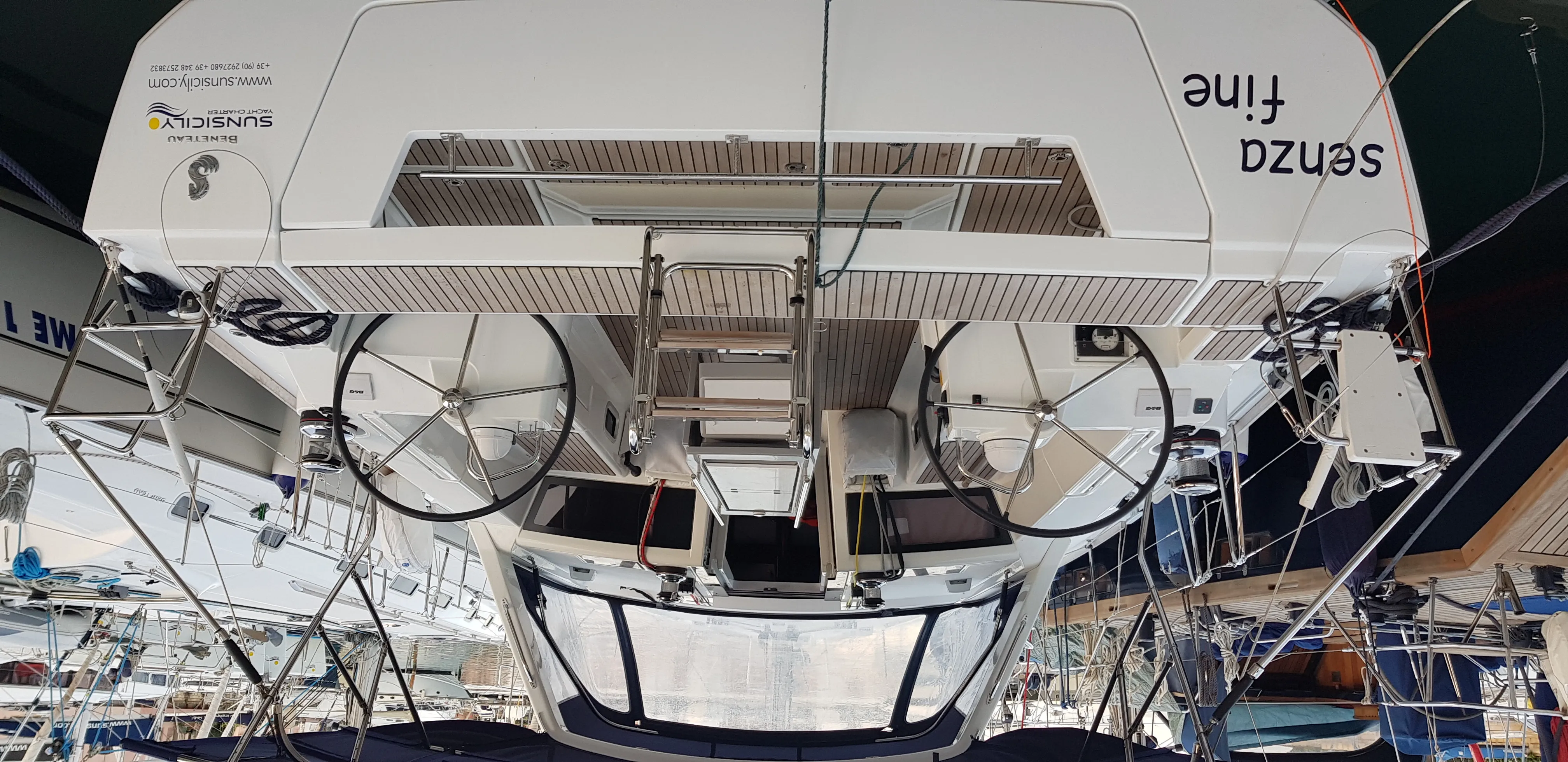 Oceanis 48 Senza Fine ( A/C and Generator ) — фотография яхты 8