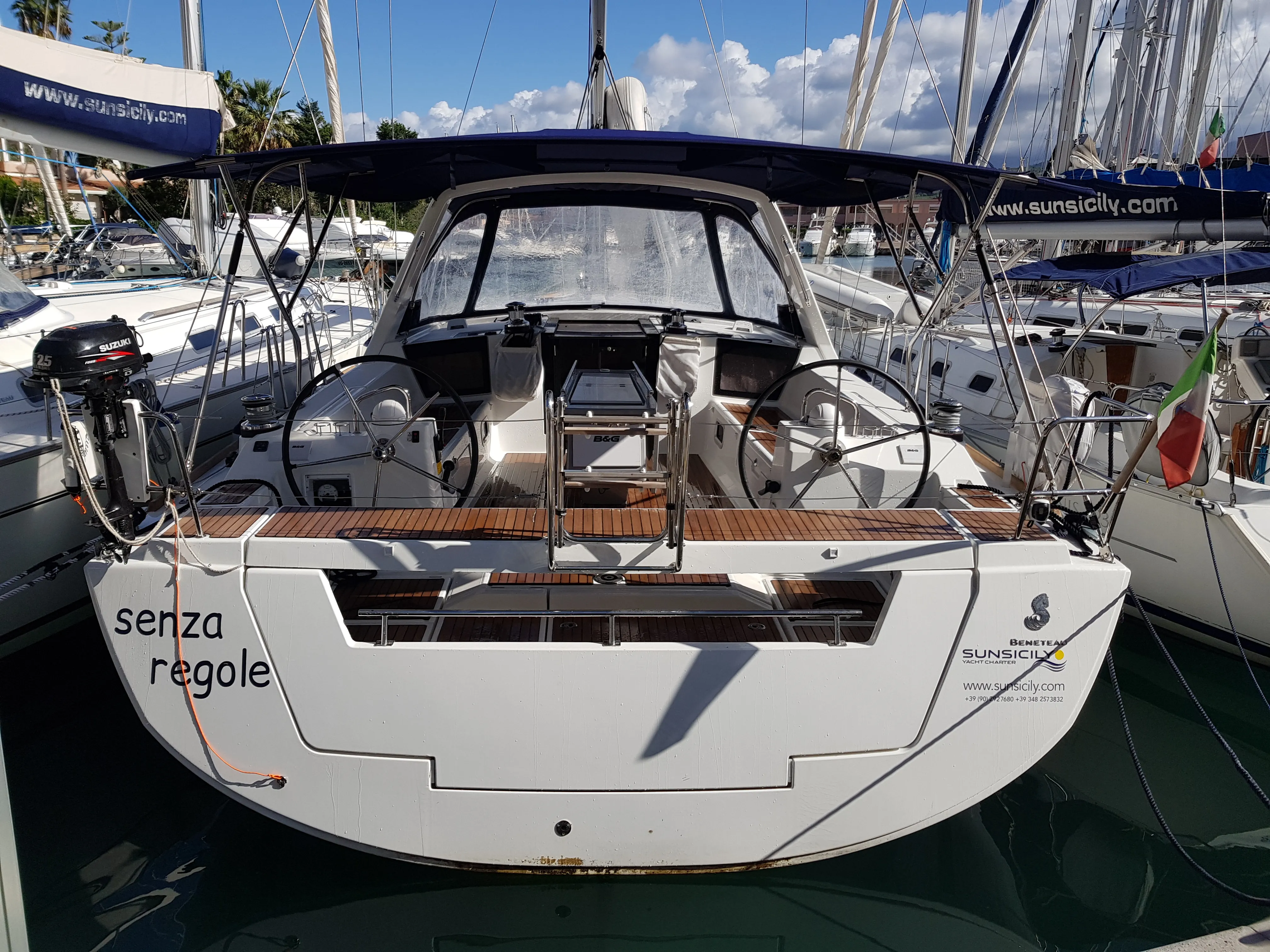 Oceanis 45 Senza Regole — foto dello yacht n. 4