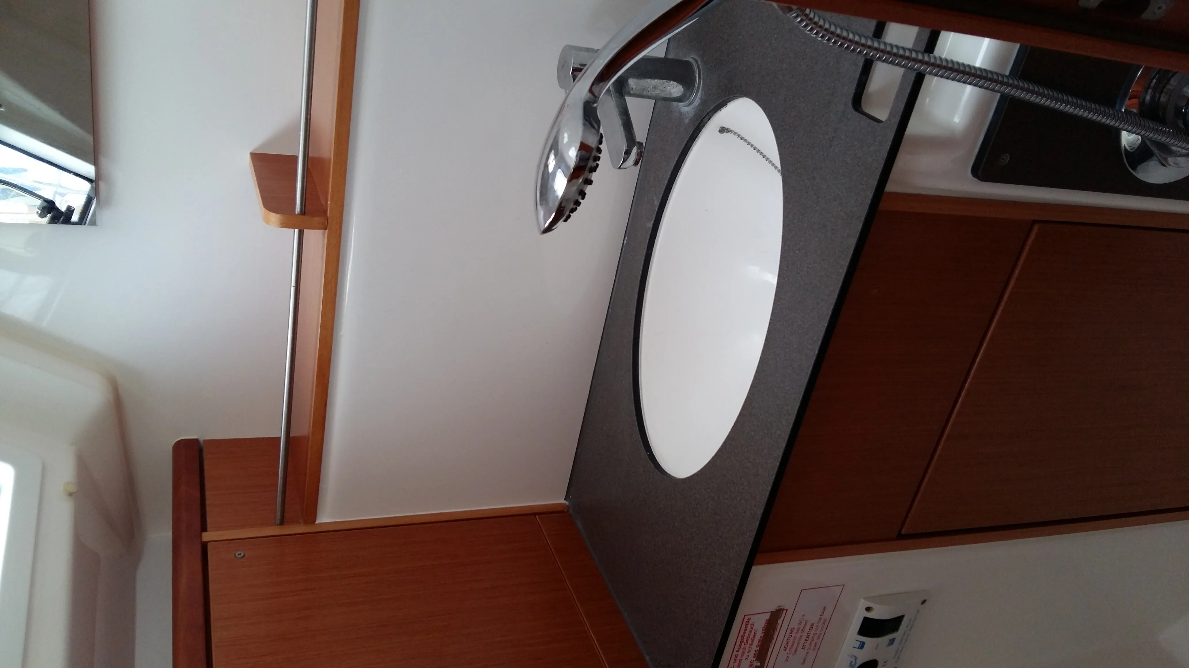 Bavaria Cruiser 37 Sea Hope — фотография яхты 16