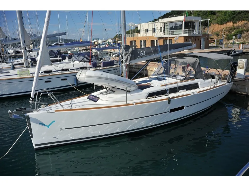 Dufour Yachts Dufour 360 Grand Large Karibu — foto dello yacht n. 1