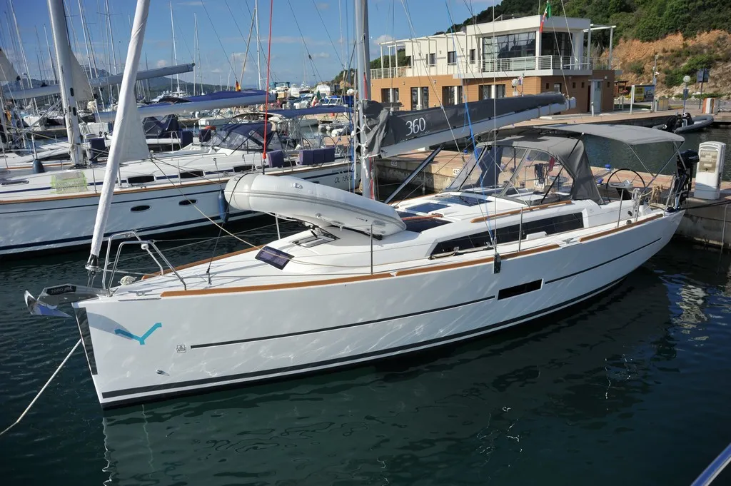 Dufour 360 Grand Large Karibu — yacht photo 6