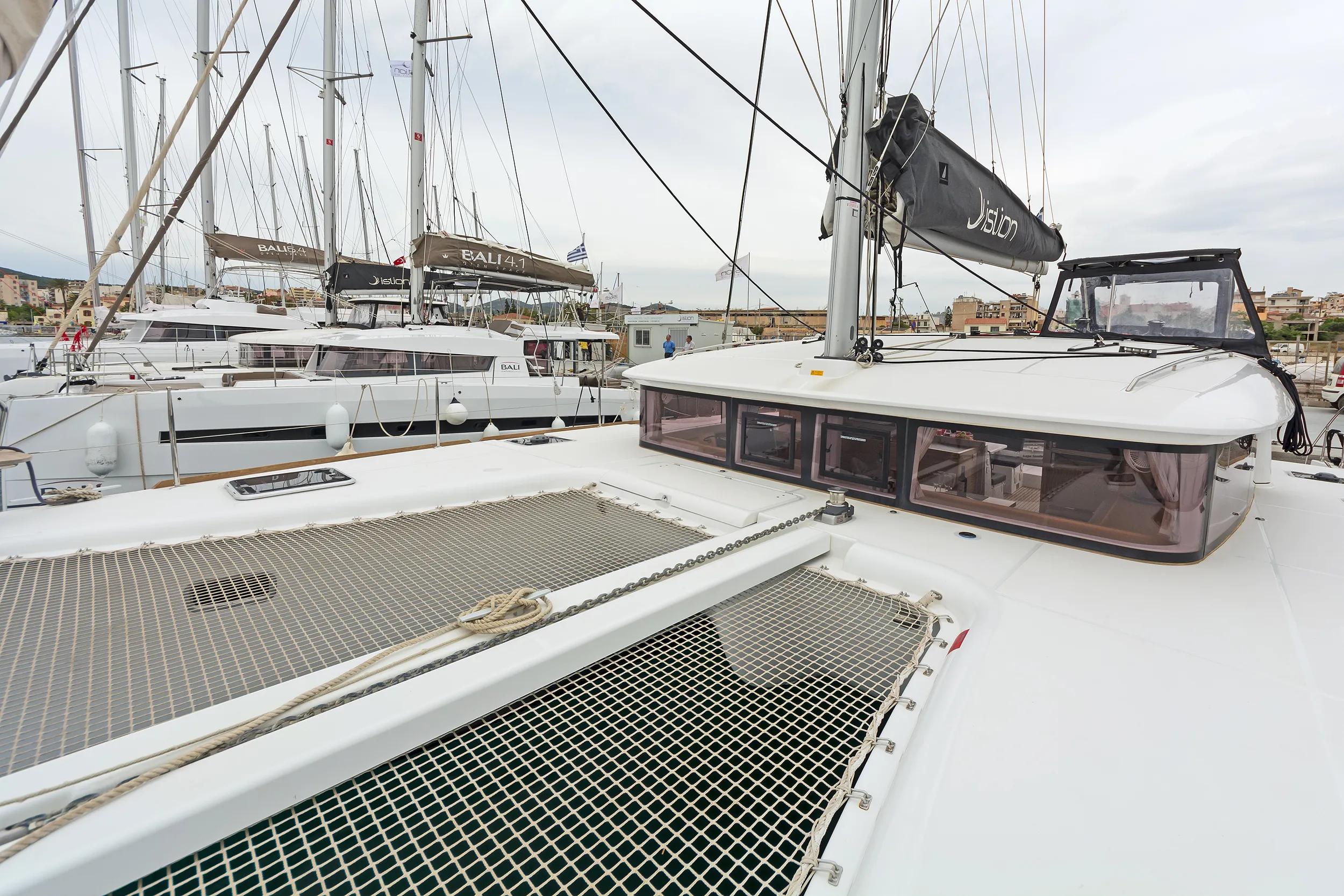 Lagoon 400 S2 Libre — фотография яхты 7
