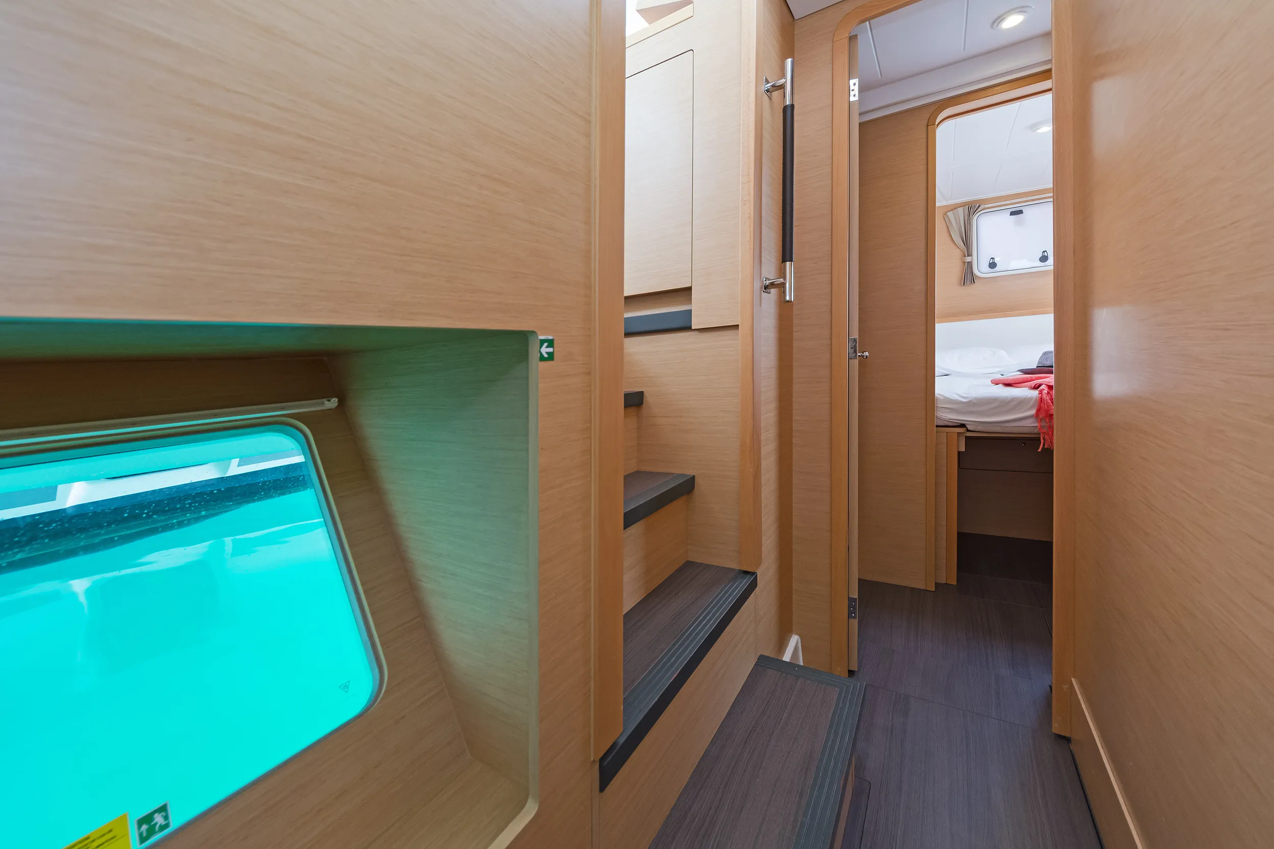 Lagoon 400 S2 Libre — фотография яхты 16