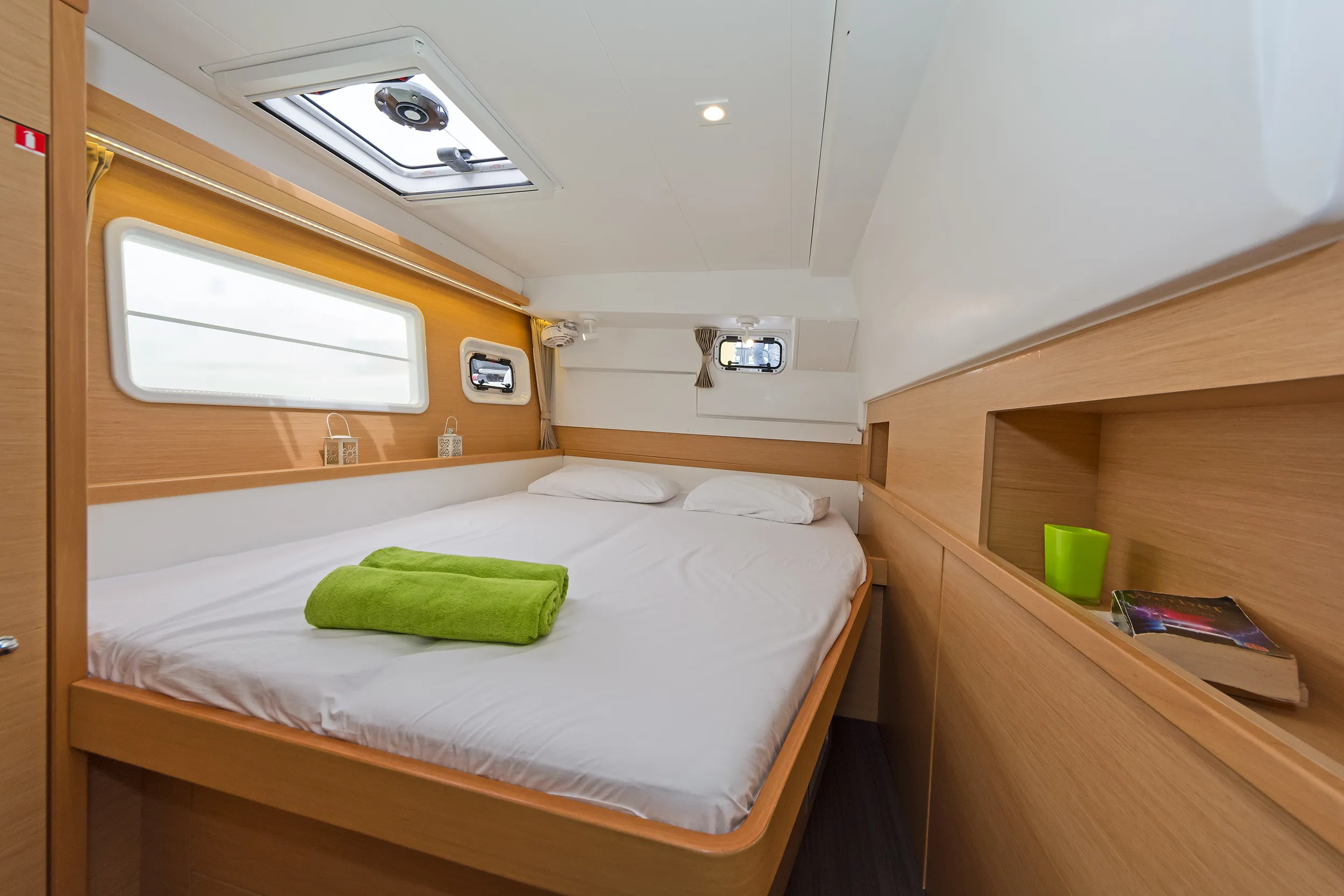 Lagoon 400 S2 Libre — фотография яхты 5